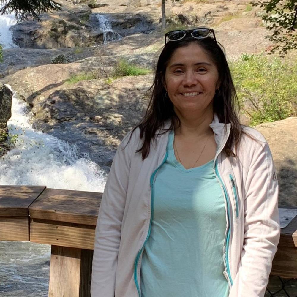 Meet your Posher, Teresa